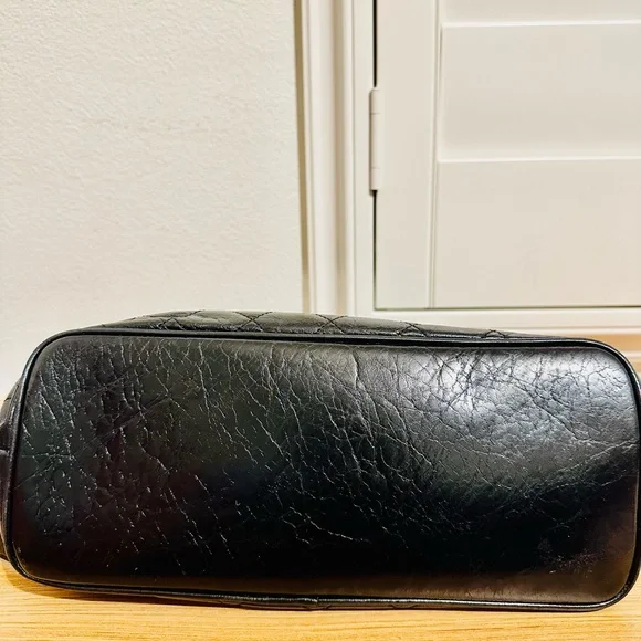 Michael Kors black quilted leather ladies purse - Picture 6 of 6